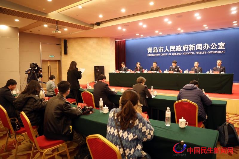 青島市政法隊伍教育整頓召開新聞發(fā)布會